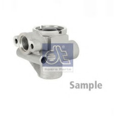 Кронштейн, крило DT SPARE PARTS 2.71415