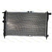 Радіатор, охолодження двигуна THERMOTEC D70018TT