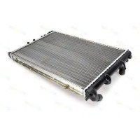 Радіатор, охолодження двигуна THERMOTEC D7R045TT