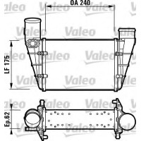 Інтеркулер VALEO 817625